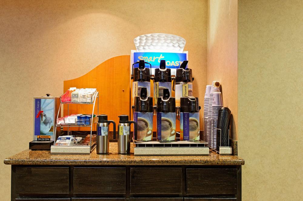 Holiday Inn Express & Suites Ozona By Ihg Экстерьер фото